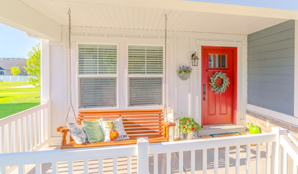 Improve Your Home's Curb Appeal With Professional Window Washing